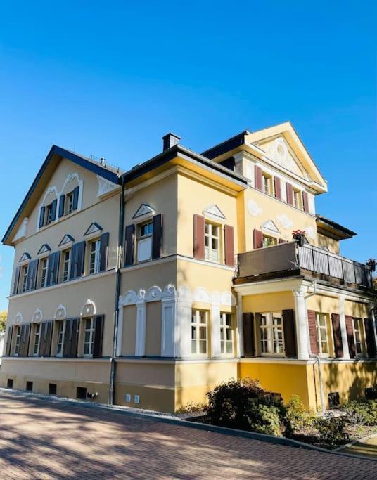 Traumvilla Im Herzen Hainichens Exterior foto